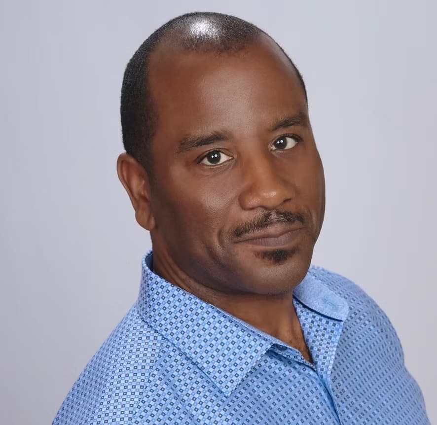 Nikel Davis